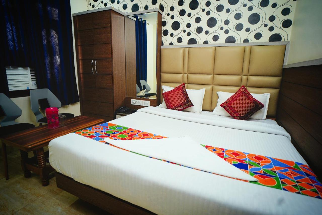 Hotel Delhi Darshan Deluxe-By Rsl Hospitality New Delhi Eksteriør bilde